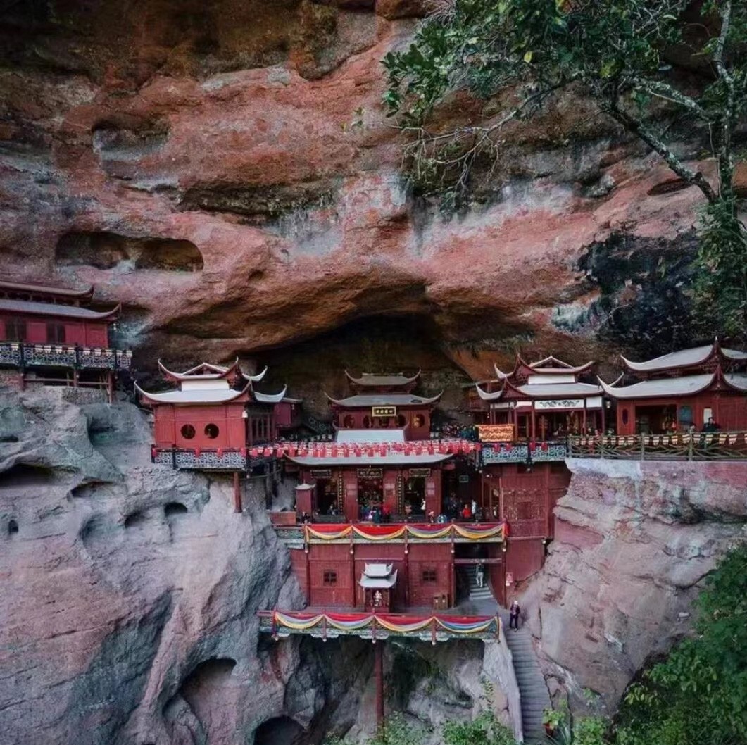 1695629986385338.jpg 1695629986385338.jpg